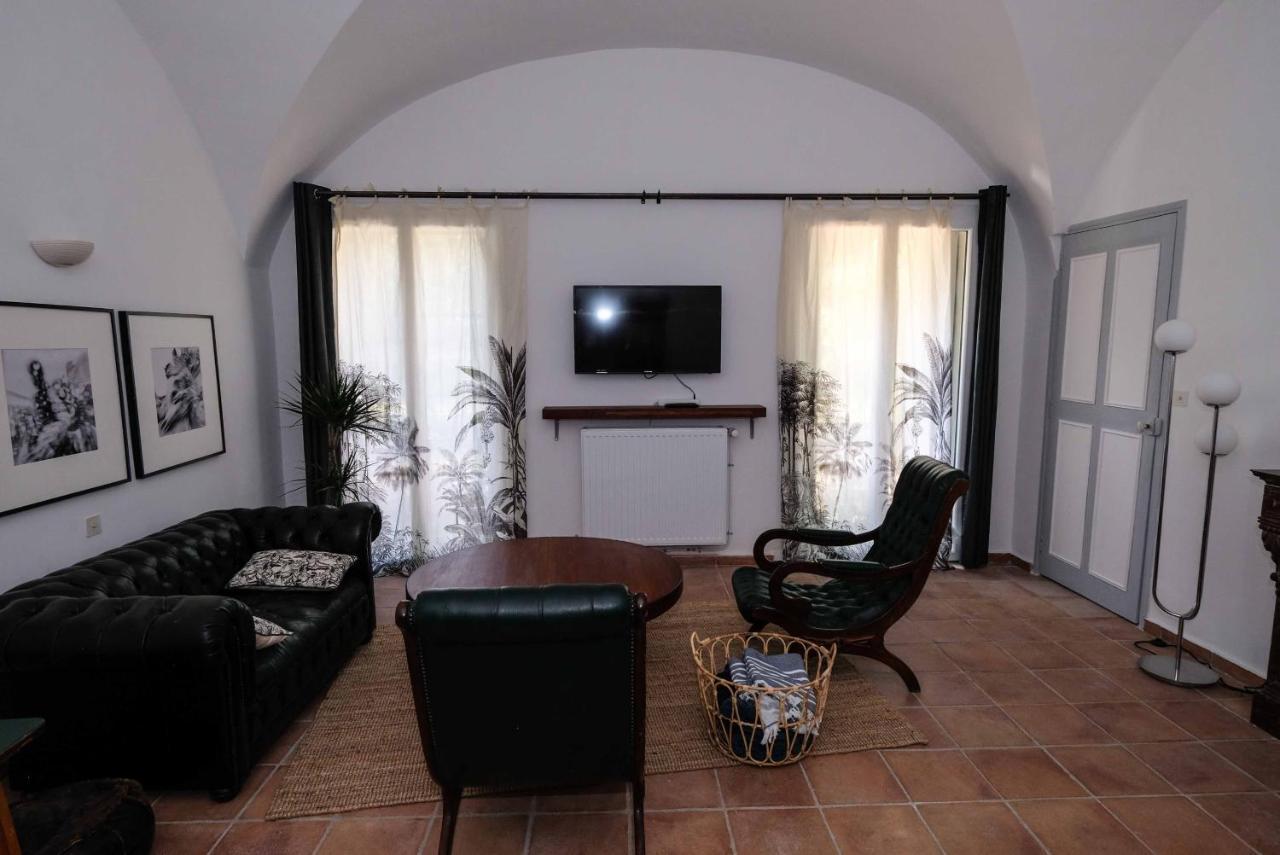 Villa Des Antiquaires Bédarieux Esterno foto